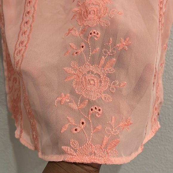 Brixon Ivy Women's Peach Sleeveless Top Embroidered sheer V Neck Size L Chic - Picture 6 of 8